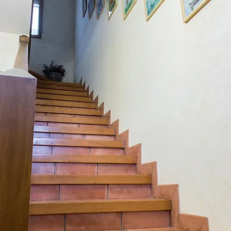 El Capricho * Otero de Herreros